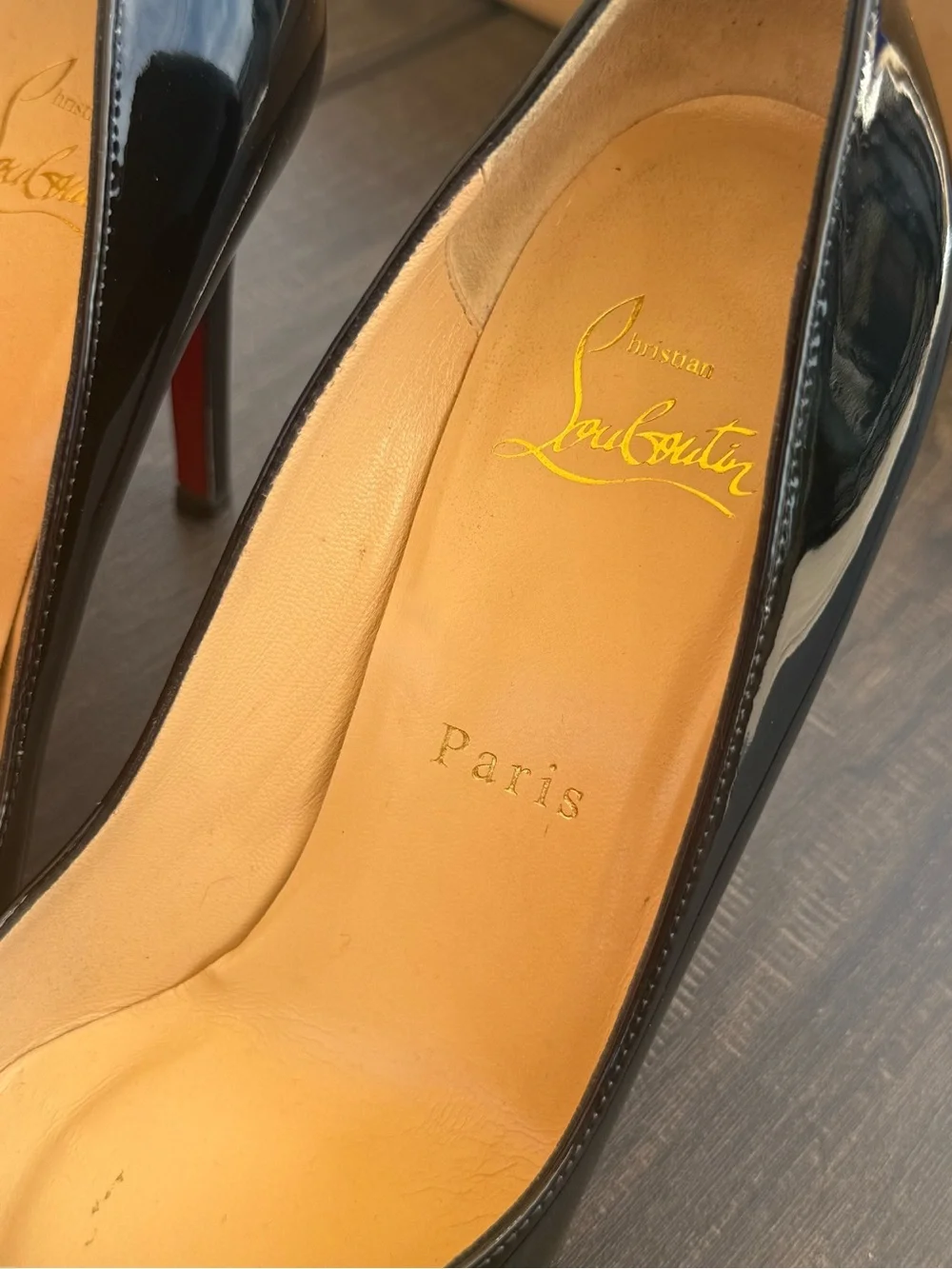 Christian Louboutin Pigalle 100 Black Patent Leather Pumps – Size 35.5